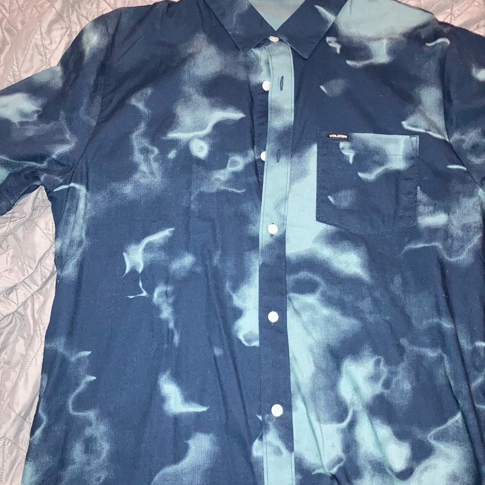 Water Like Patterned Men's Shirt